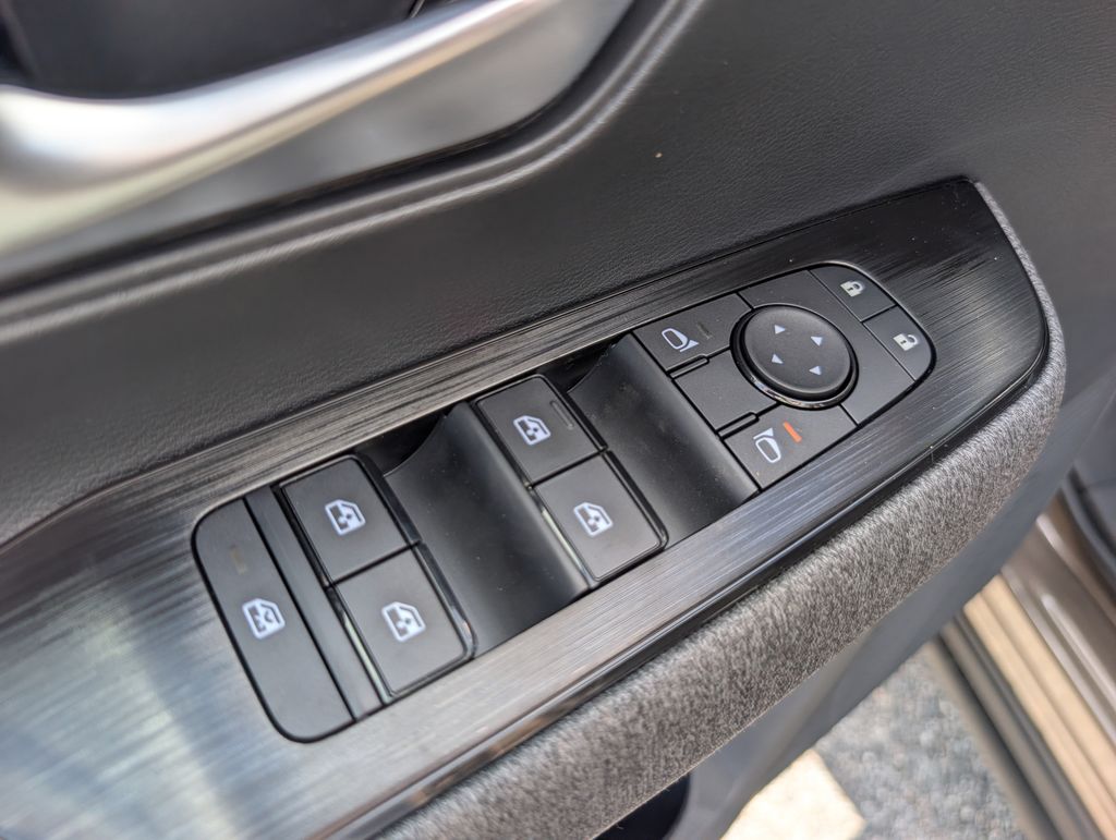 New 2026 Nissan Kicks SUV