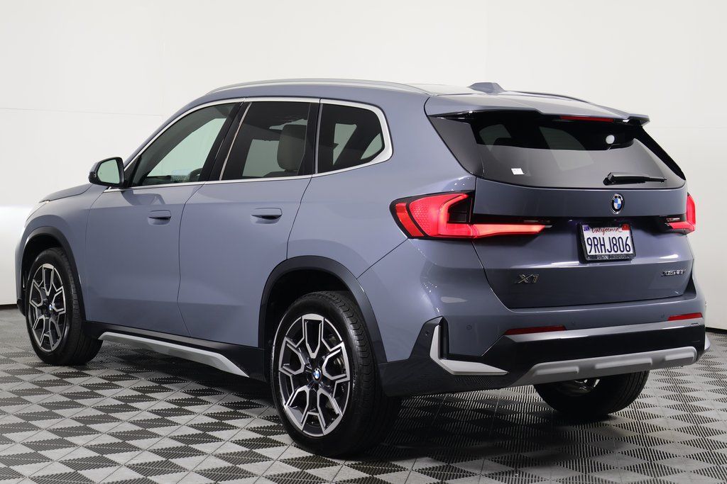 Thumbnail: 2025 BMW X1 - 6