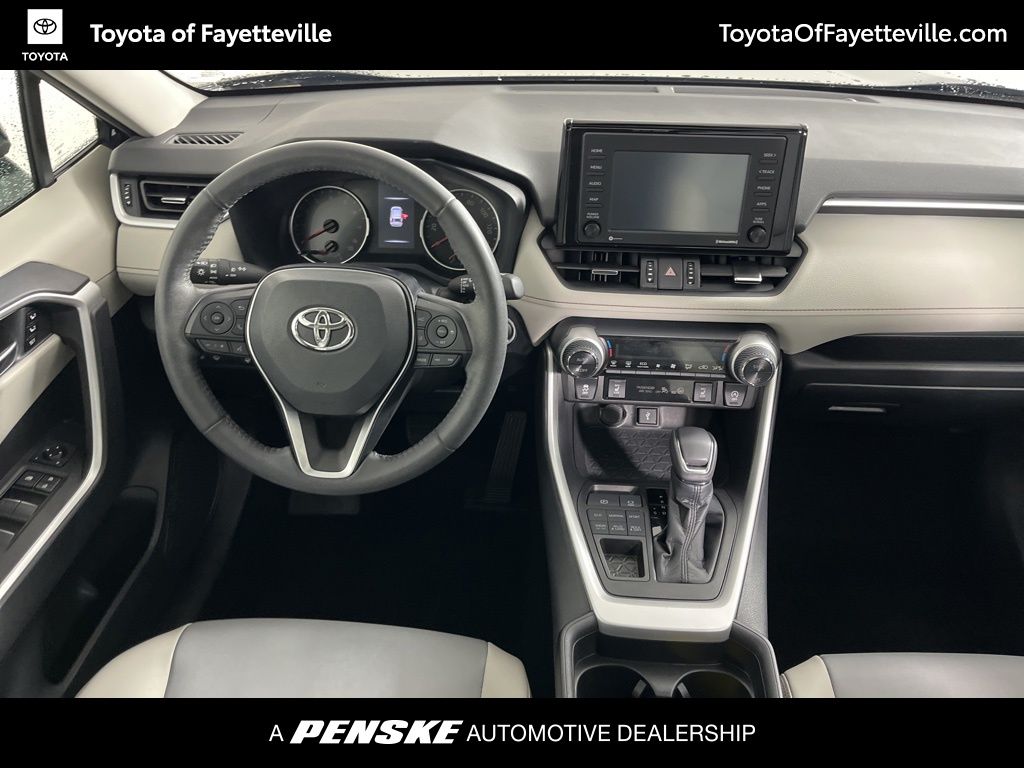 Thumbnail: 2021 Toyota RAV4 - 5