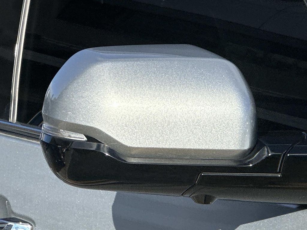 Thumbnail: 2023 Toyota Sequoia - 6