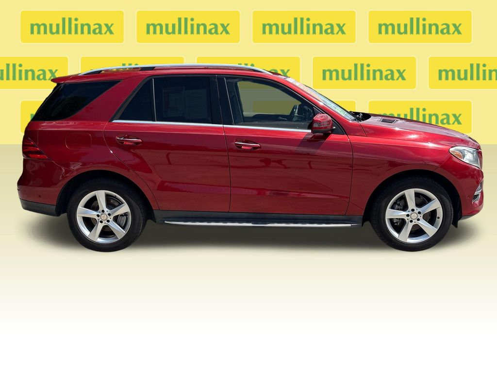 Used 2016  Mercedes-Benz GLE 350 image 2