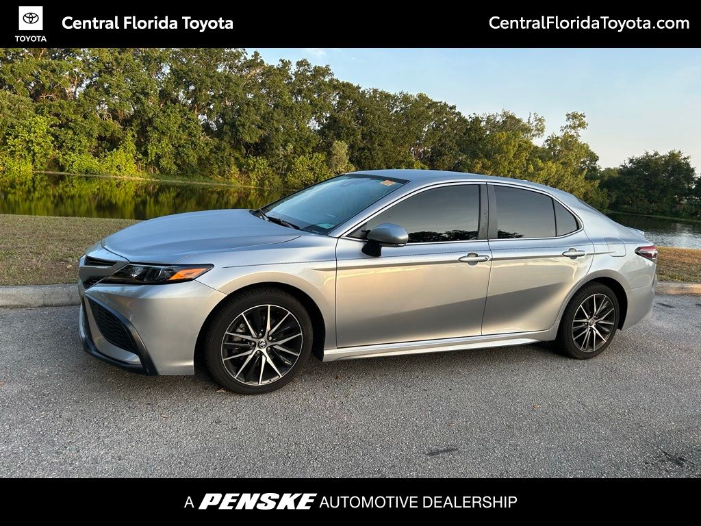 2023 Toyota Camry SE -
                Orlando, FL