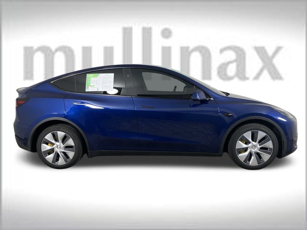 Used 2024 Tesla Model Y Long Range with VIN 7SAYGDEE9RA238633 for sale in Vero Beach, FL