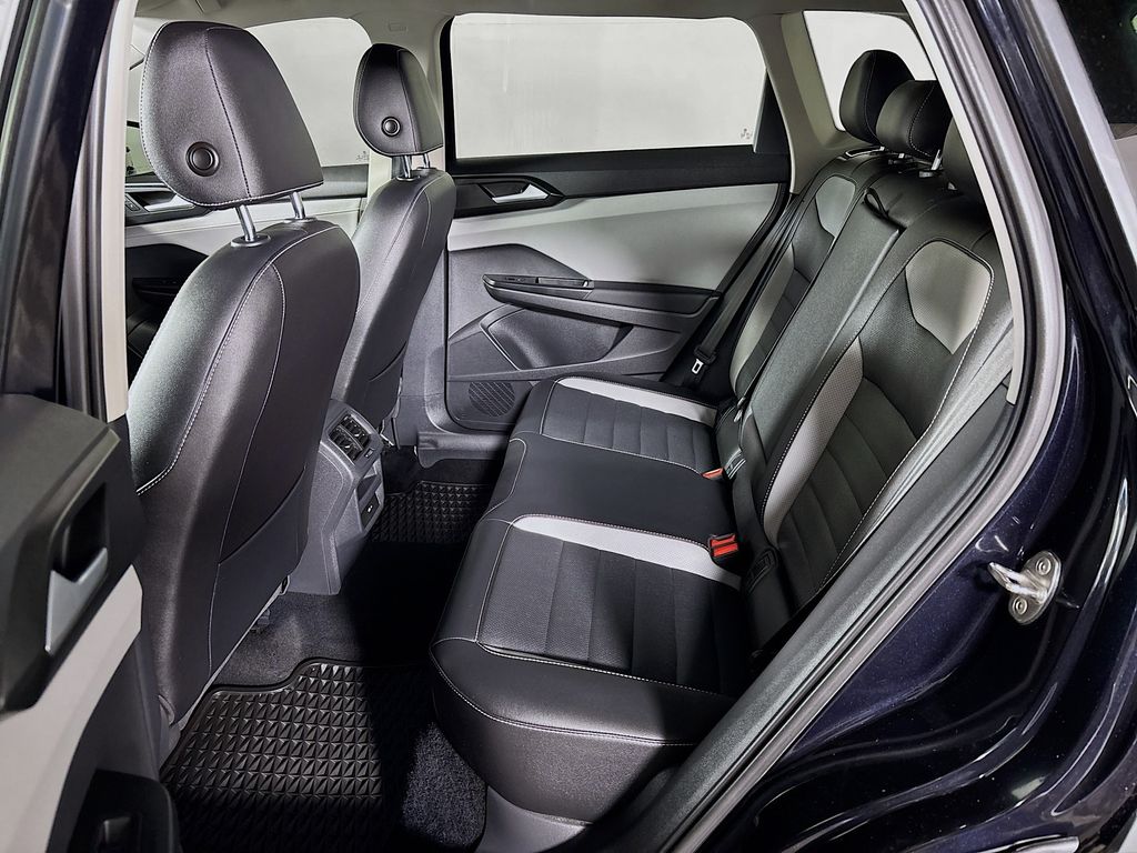 2022 Volkswagen Taos 1.5T SEL