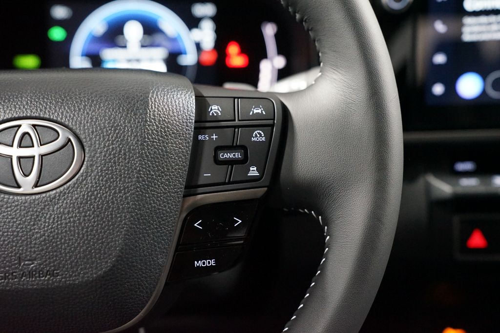 Thumbnail: 2026 Toyota Camry - 13