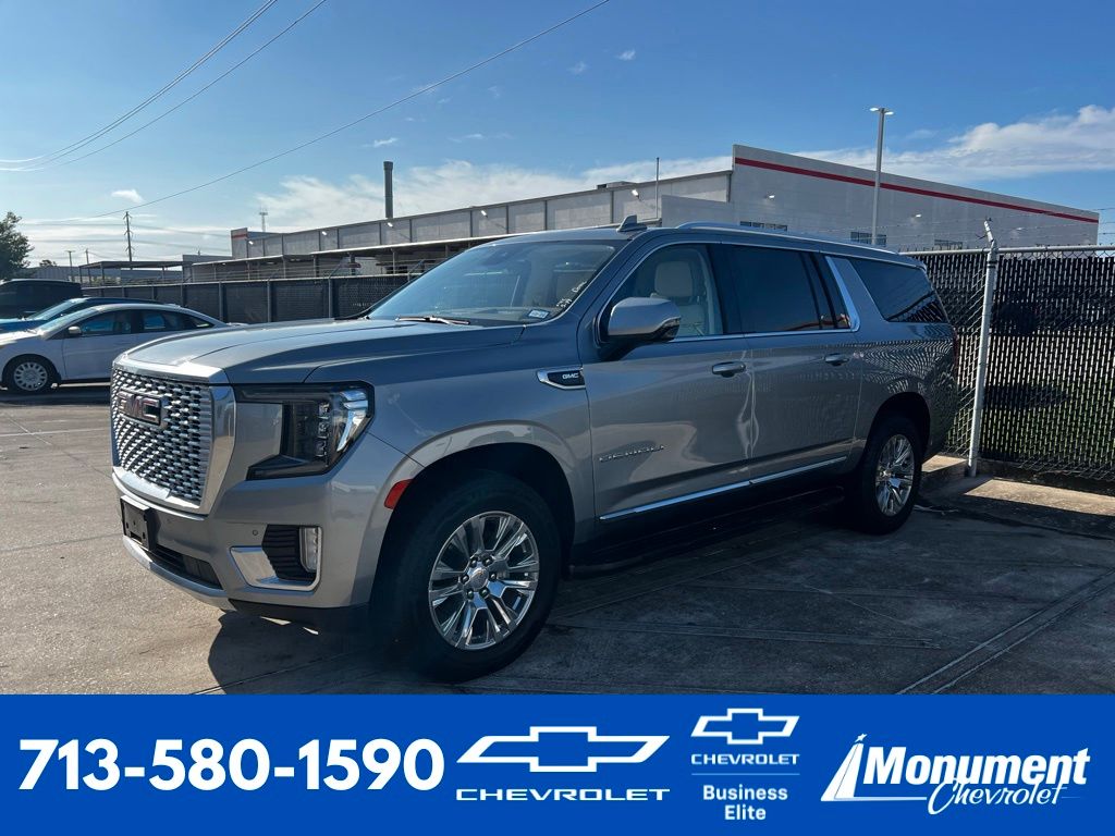 2023 GMC Yukon XL Denali Silver at Toyota of Victoria