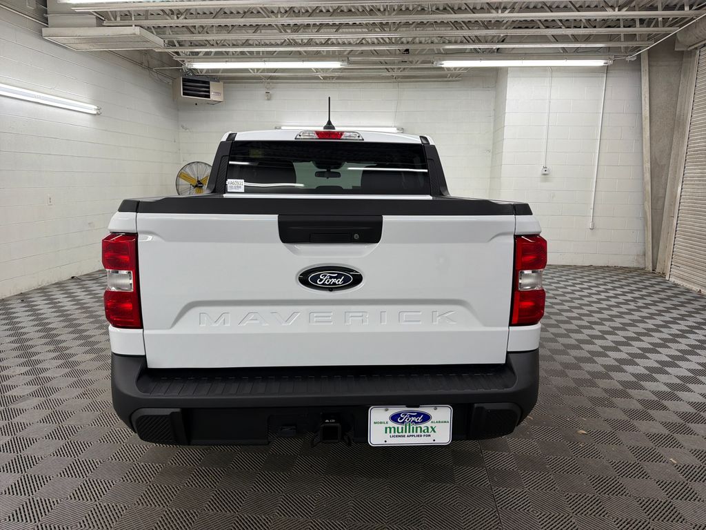 New 2026 White Ford XLT image 7