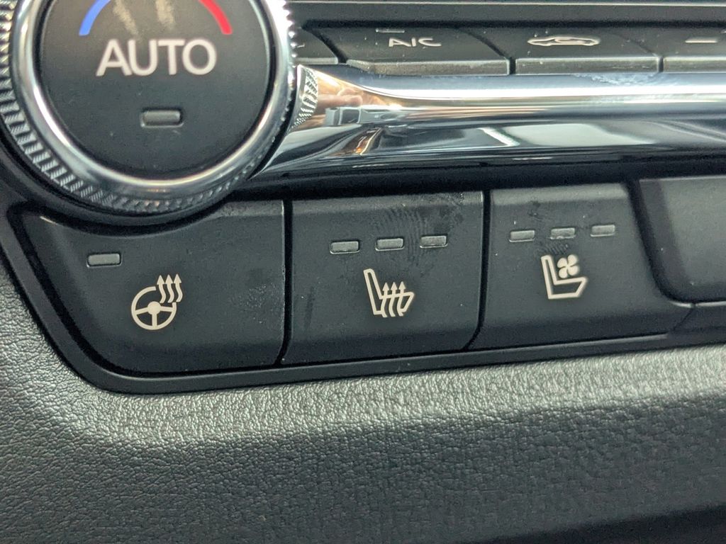 2026 Mazda CX-50 Hybrid Premium Plus