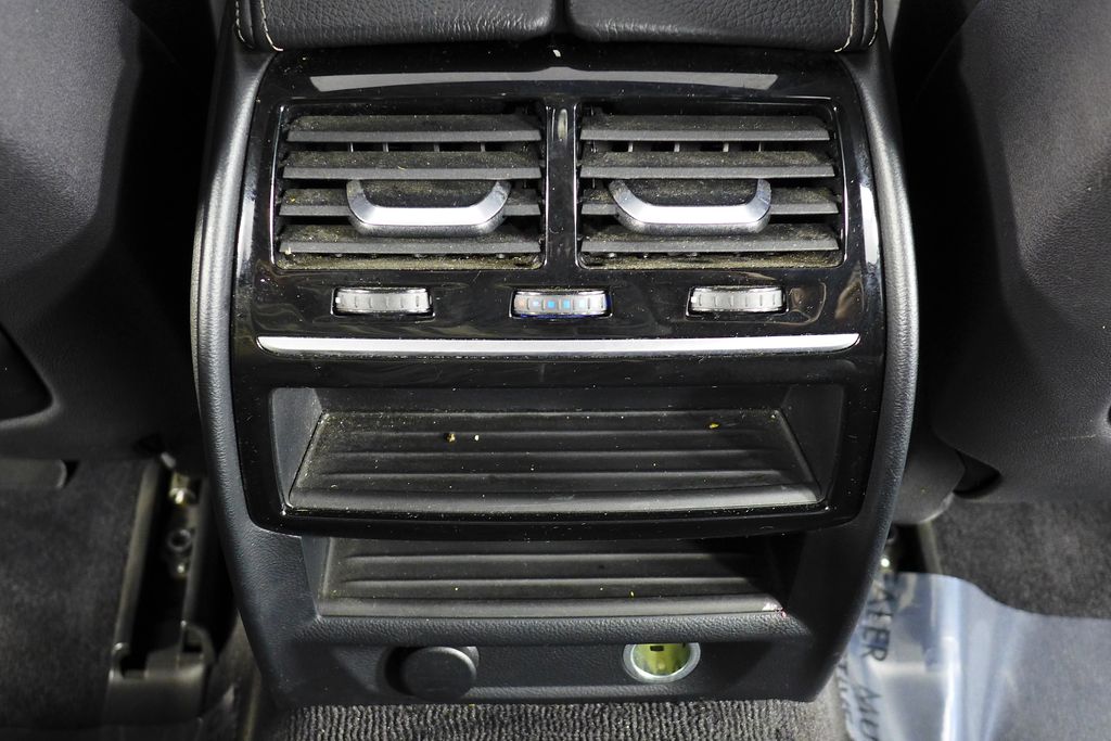 Thumbnail: 2018 BMW 5 Series - 24