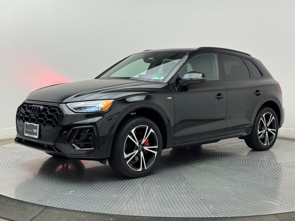 Thumbnail: 2025 Audi Q5 - 6