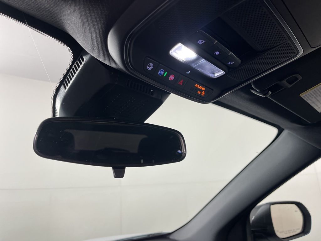 Thumbnail: 2026 Chevrolet Equinox - 32