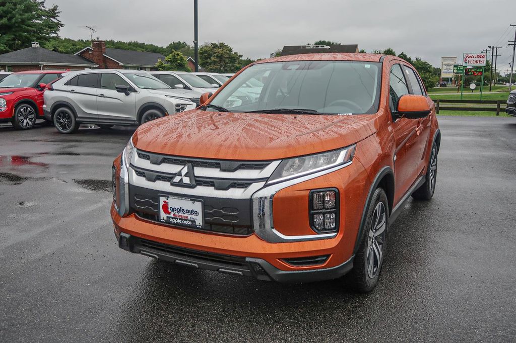 2025 Mitsubishi Outlander Sport 2.0 ES AWC
