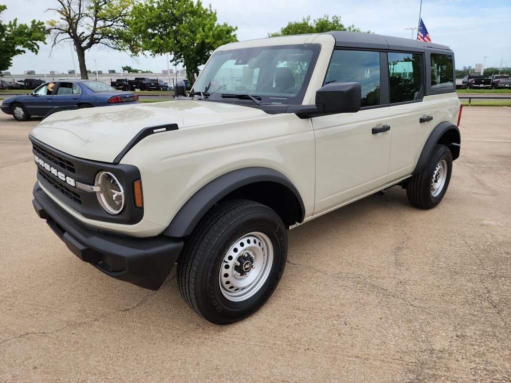 2025 Ford Bronco photo