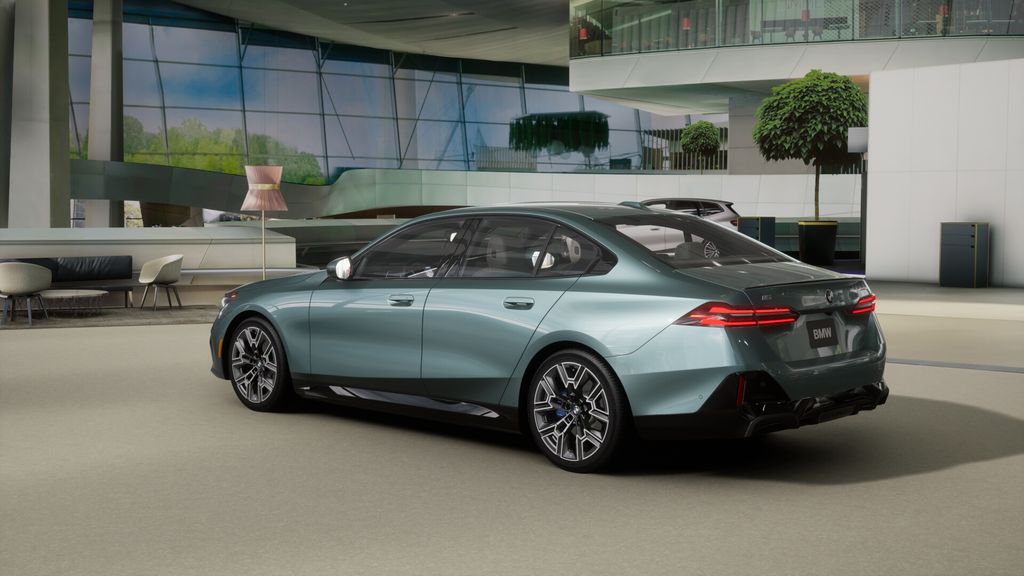 Thumbnail: 2026 BMW i5 - 27