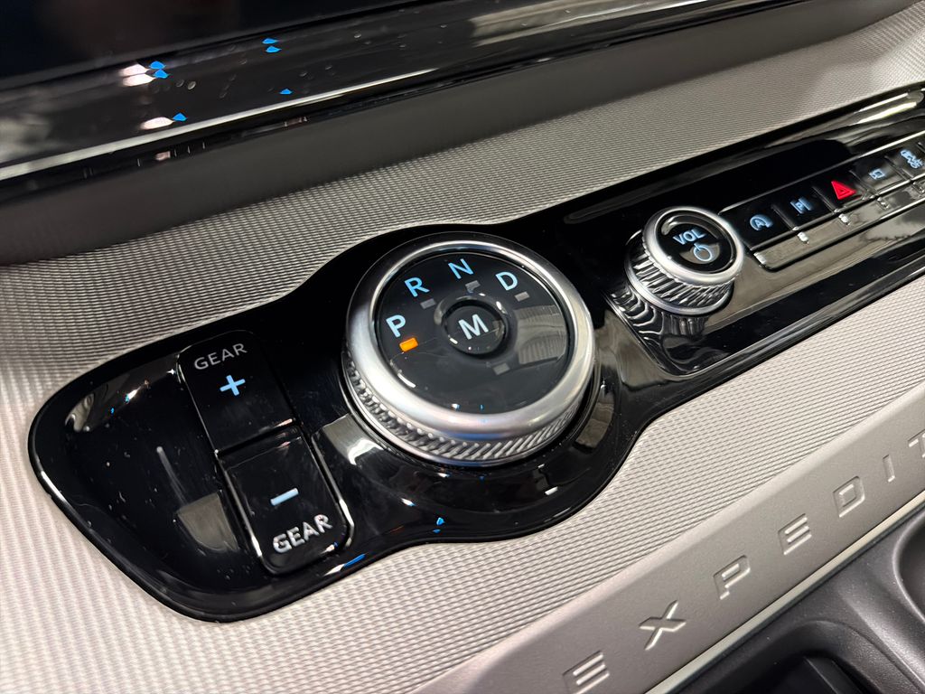 New 2026 Gray Ford Active image 28