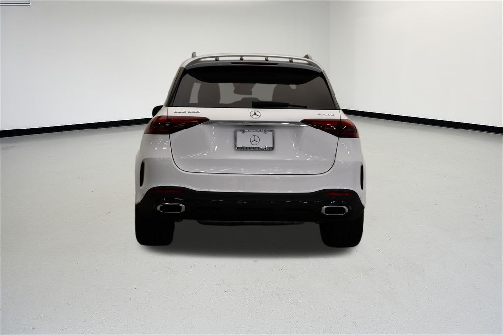 Thumbnail: 2026 Mercedes-Benz GLE - 4