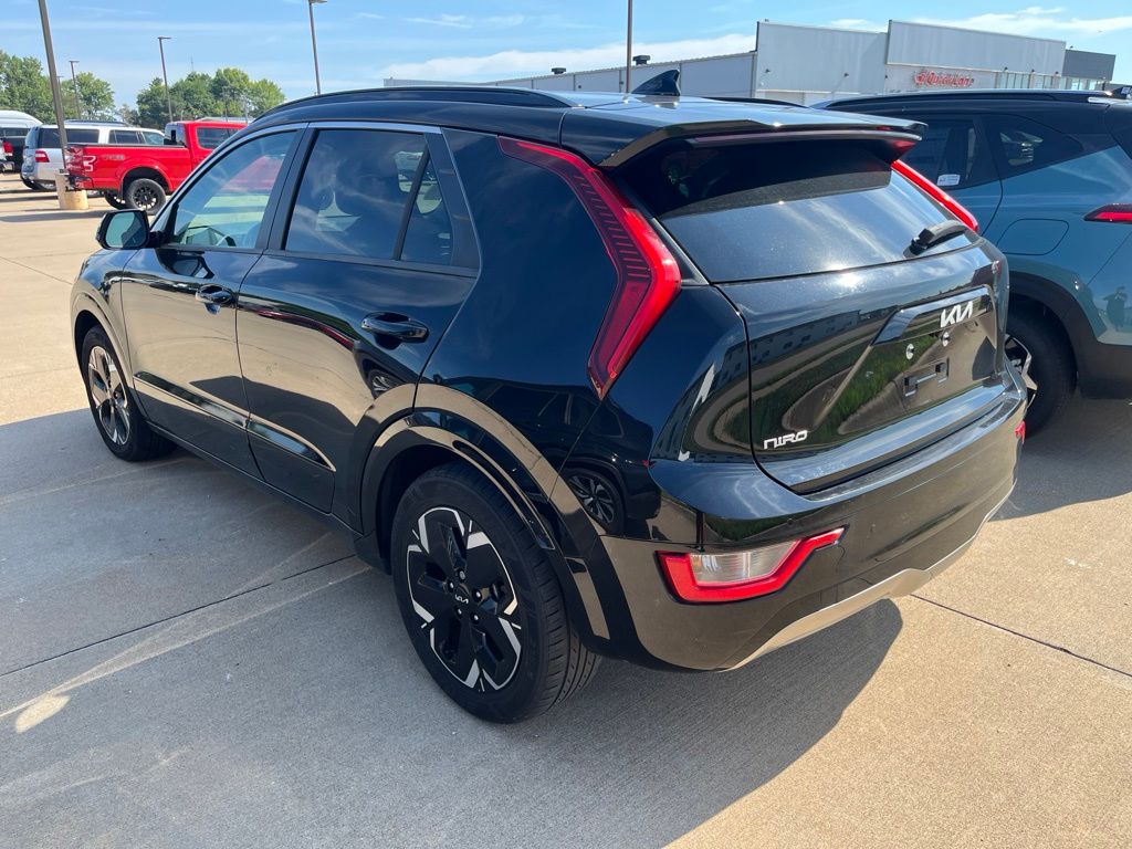 Used 2023 Kia Niro EV SUV