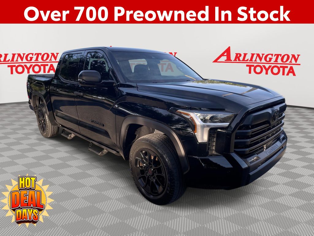 2023 Toyota Tundra SR5 3.4L 4WD CrewMax 5.5' Bed's photo