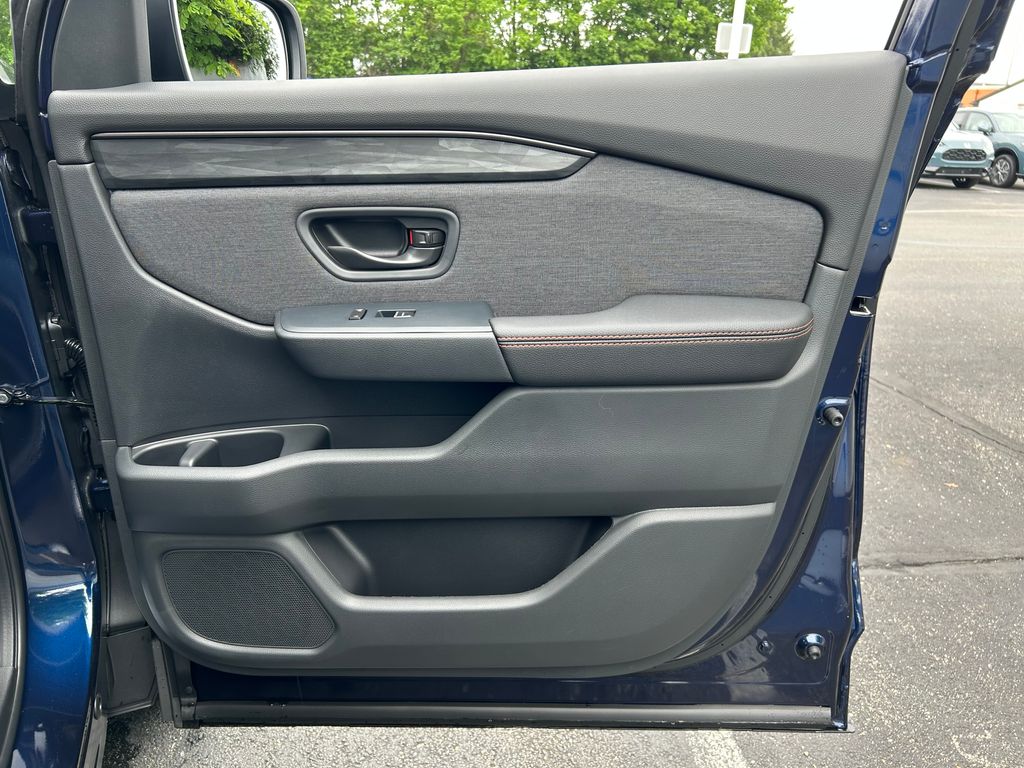 Thumbnail: 2026 Honda Passport - 27