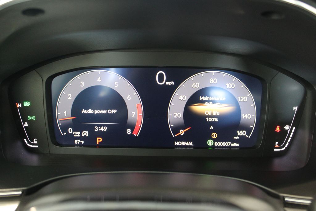 View vehicle photo 4