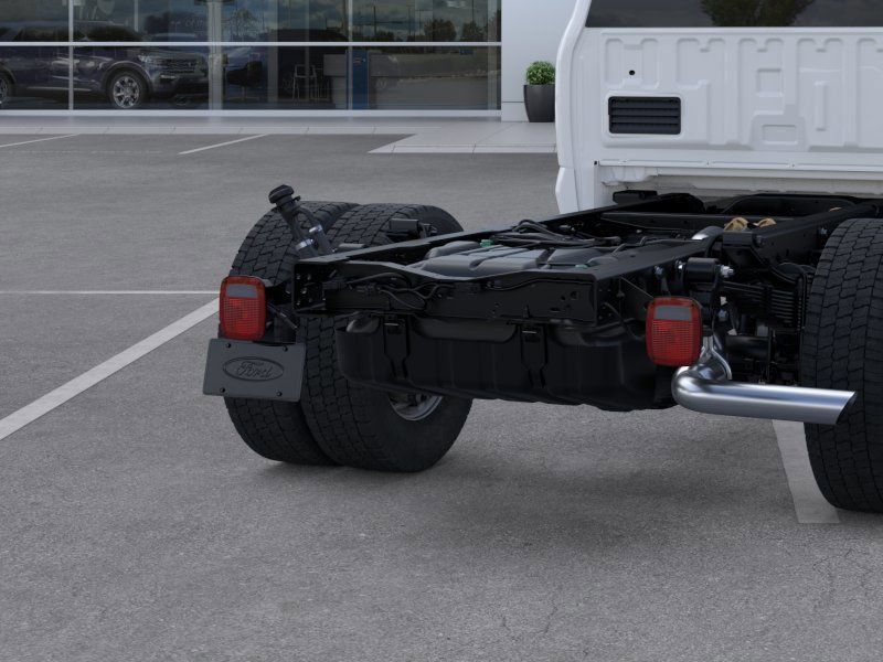 2025 Ford F-450 Chassis XL