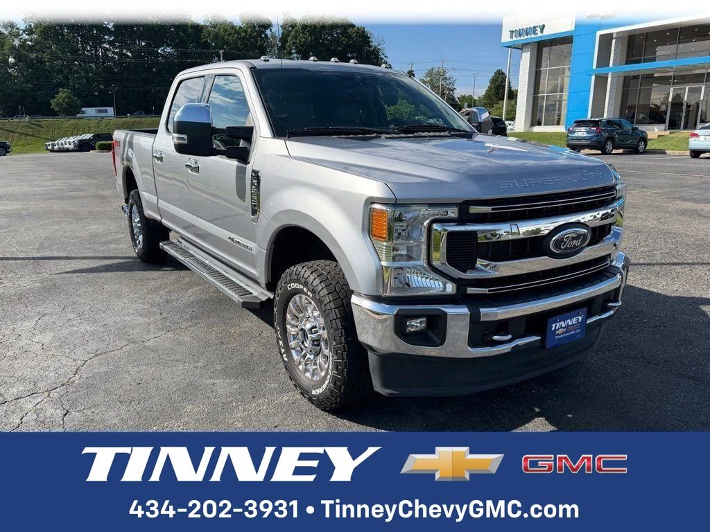 Silver Metallic 2021 Ford F-250 Super Duty XLT Crew Cab 4WD Pickup Truck Four-Wheel Drive Automatic