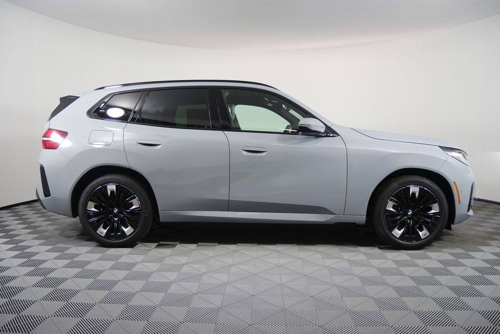 Thumbnail: 2026 BMW X3 - 2