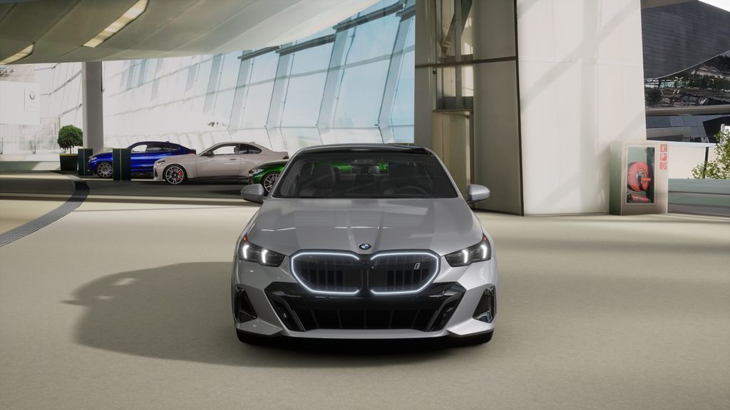 Thumbnail: 2026 BMW i5 - 28