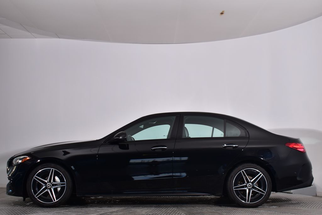 Thumbnail: 2023 Mercedes-Benz C-Class - 2