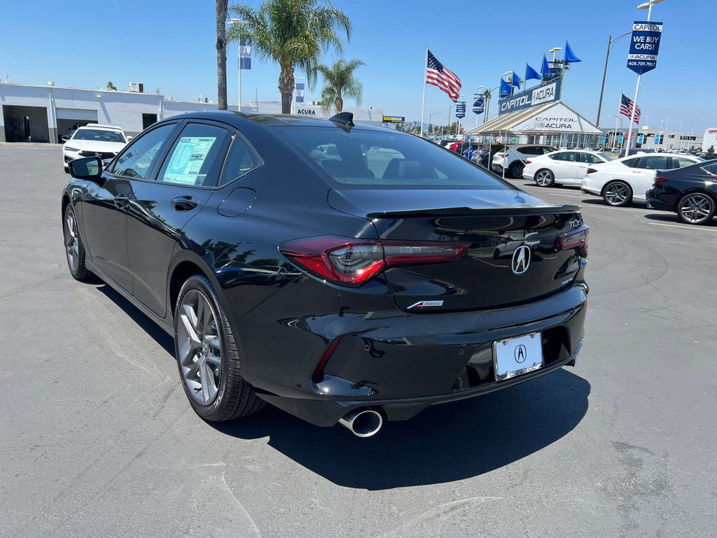 Thumbnail: 2025 Acura TLX - 8