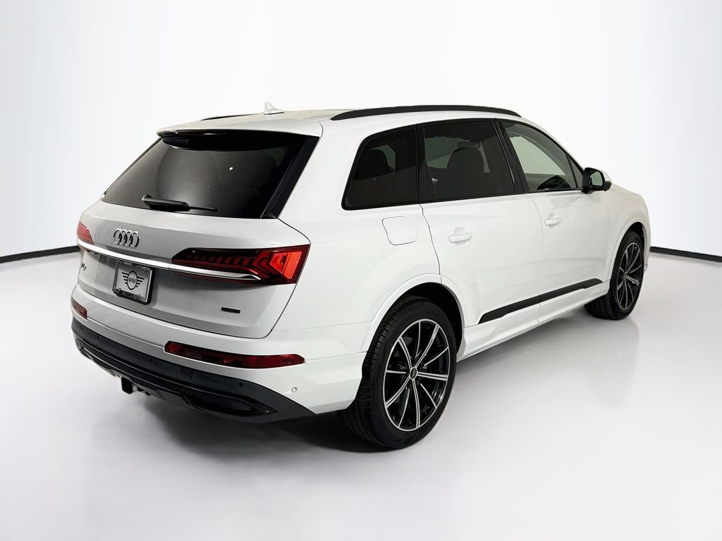 Thumbnail: 2021 Audi Q7 - 5