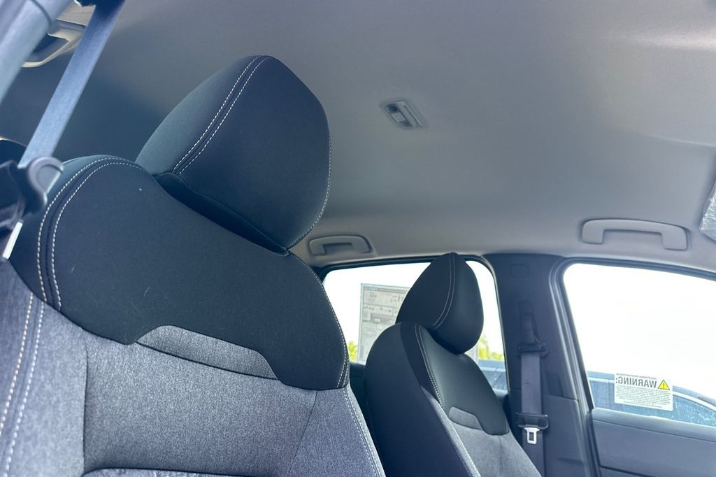 2026 Nissan KICKS SV - Photo 13
