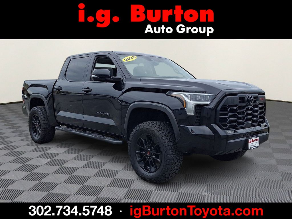 Midnight Black Metallic 2022 Toyota Tundra Limited CrewMax Cab 4WD Pickup Truck Four-Wheel Drive Automatic