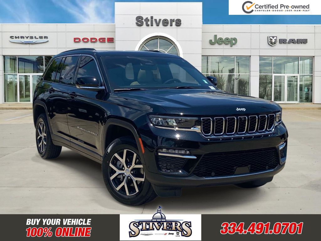 Diamond Black Crystal Pearlcoat 2025 Jeep Grand Cherokee SUV / Crossover 4X2 8-Speed Automatic