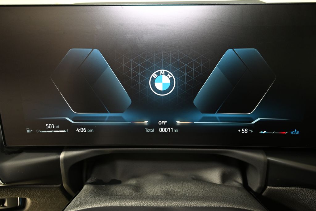 Thumbnail: 2026 BMW 3 Series - 26