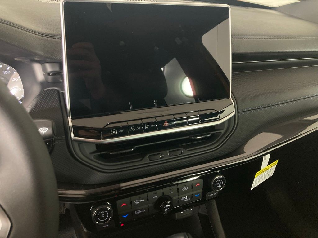 New 2026 Orange Jeep Latitude image 2