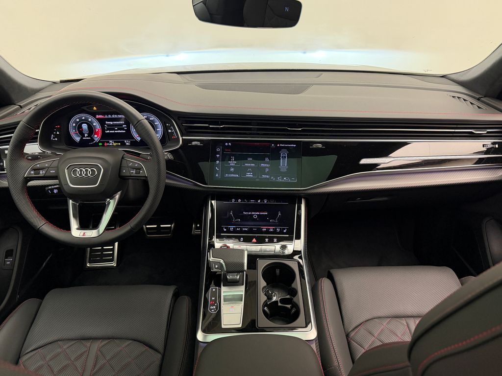 Thumbnail: 2026 Audi SQ8 - 17