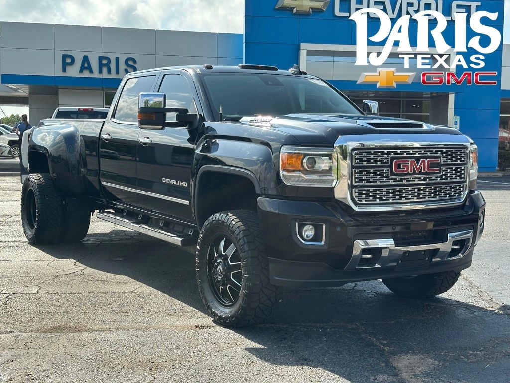 Onyx Black 2018 GMC Sierra 3500HD Denali Crew Cab LB DRW 4WD Pickup Truck Four-Wheel Drive 6-Speed Automatic