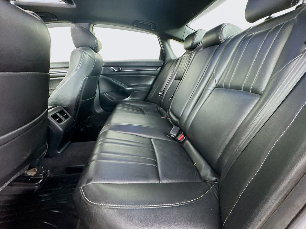 Used Car 2019 Honda Accord  Sport 2.0t For Sale Under $25,000 In Austin, Texas