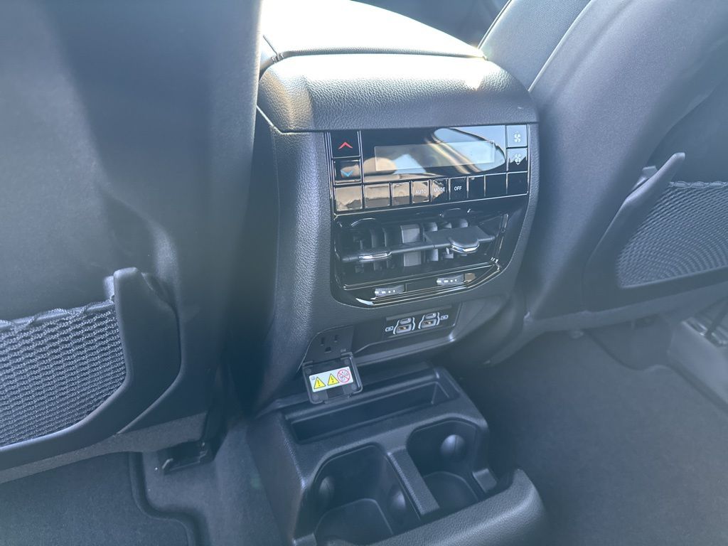 New Car 2025 Jeep Grand Cherokee L  For Sale Under $50,000 In Austin, Texas