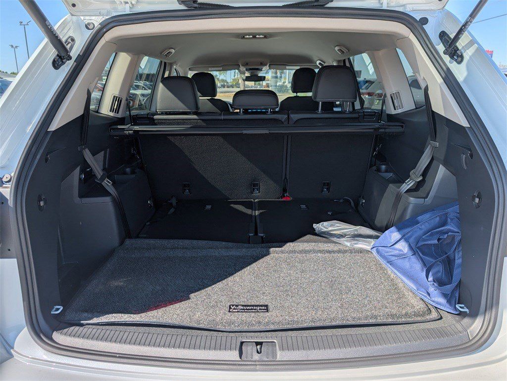 2026 Volkswagen Atlas 2.0T SE White at DeMontrond Auto Country