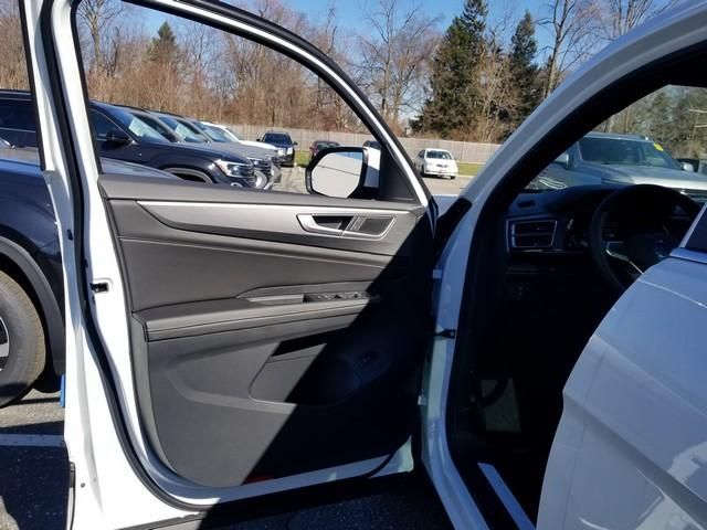 new 2026 Volkswagen Atlas Cross Sport car, priced at $49,233