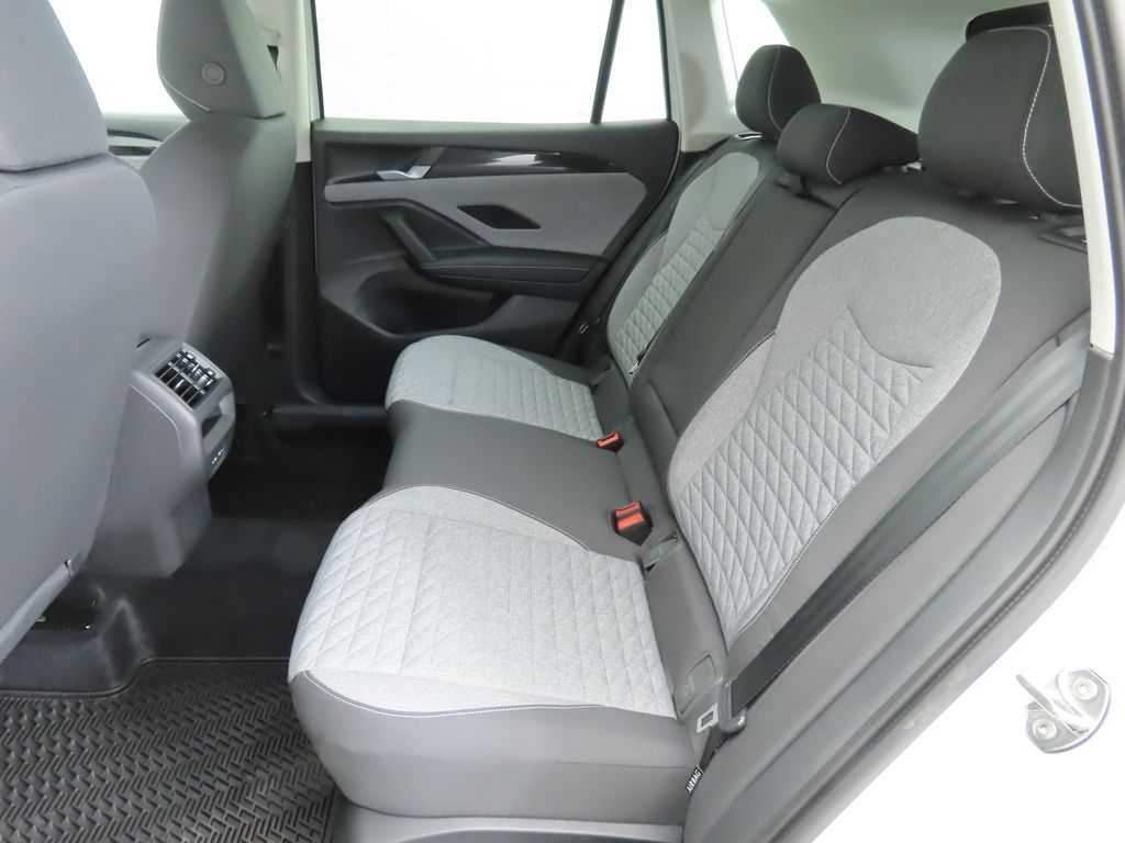 Thumbnail: 2026 Volkswagen Tiguan - 21