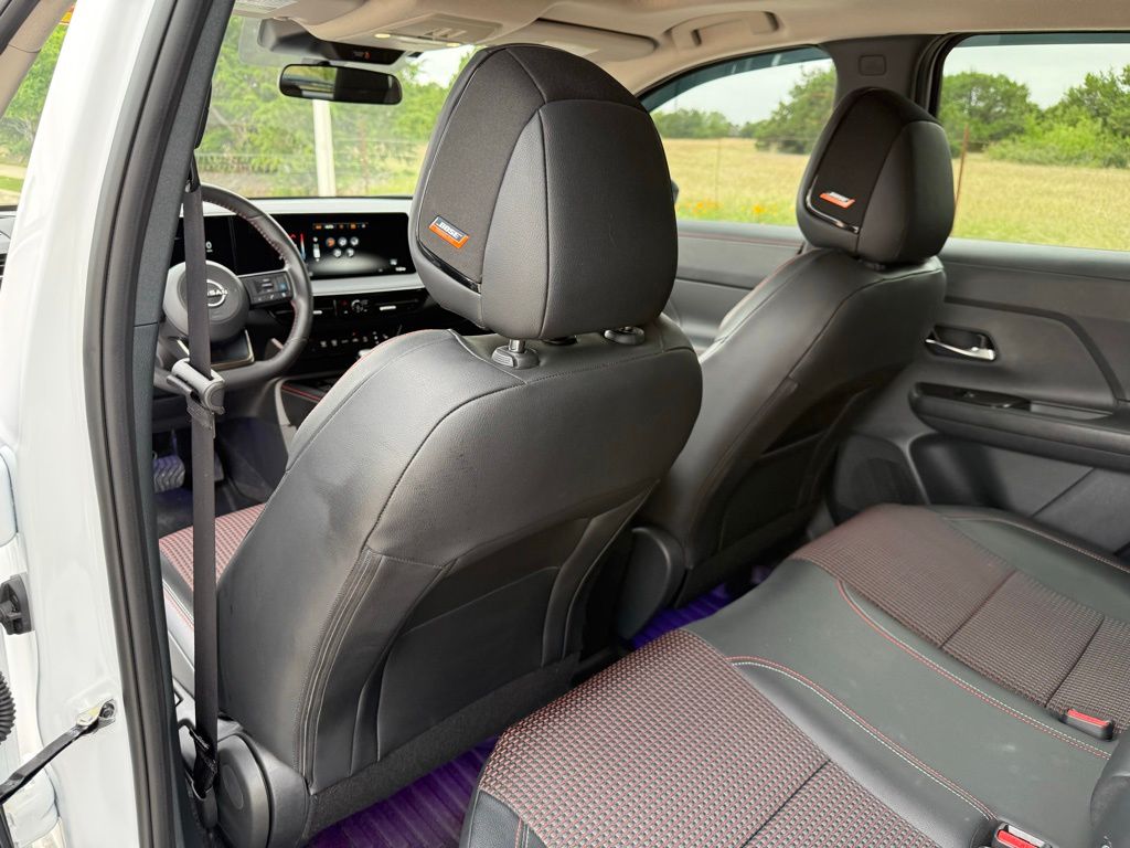 Thumbnail: 2026 Nissan Kicks - 23
