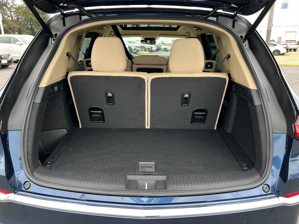 Thumbnail: 2025 Acura MDX - 24