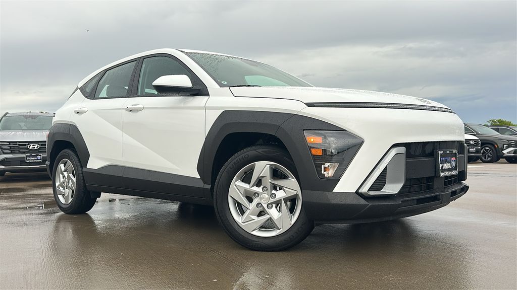 2026 Hyundai Kona SE - 4