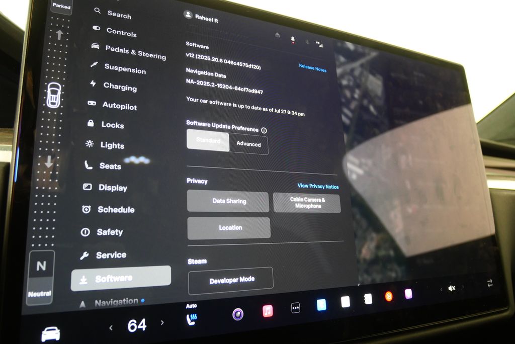 Thumbnail: 2022 Tesla Model X - 24