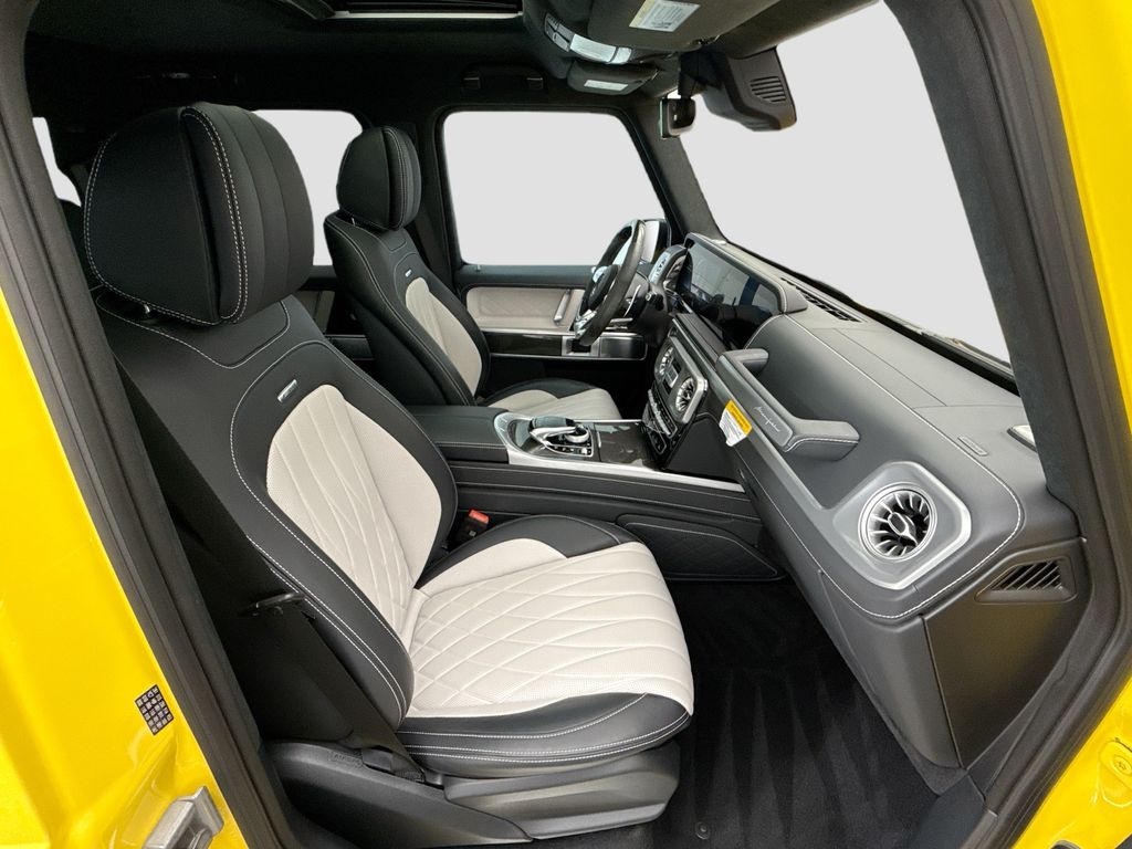 Thumbnail: 2024 Mercedes-Benz G-Class - 19