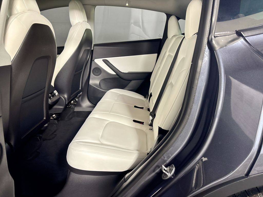 2020 Tesla Model Y Performance