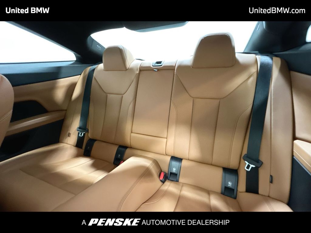Thumbnail: 2025 BMW 4 Series - 21